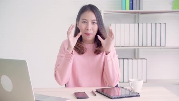 Social media influencer people or content maker concept in relax casual at house. alt