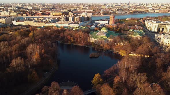 Tavrichesky Garden. Tauride Palace. St. Petersburg. Russia alt