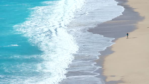 Waves On The Sand alt