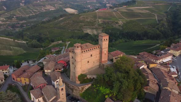 Serralunga d'Alba and Medieval Castle in Langhe, Piedmont alt