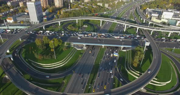 Flying Over Busy Intersections in Moscow, Russia alt