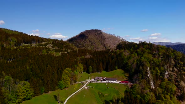 Beautiful view on the Hochsteinalm alt