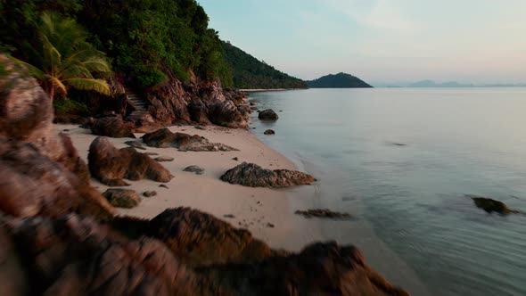 Beautiful exotic rocky shoreline in Lipa Noi, Koh Samui, Thailand alt