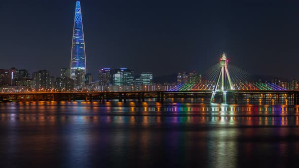 Timelapse Seoul City Illumination Reflected in River Water alt