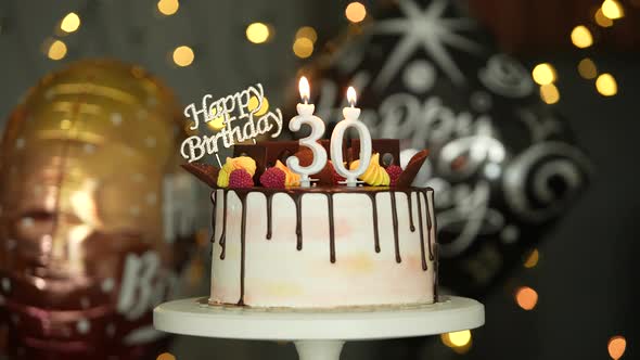 30th Birthday Cake alt