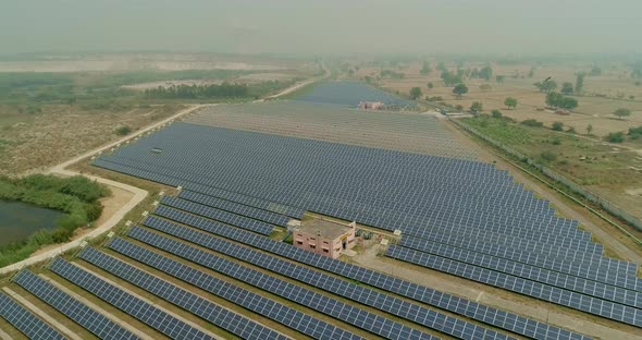 Vast Solar Plant in India