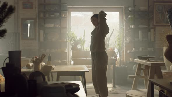 Morning Routine of Woman Potter alt