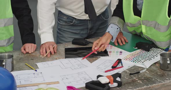 On a Deaf There Are Blueprints for a Construction alt