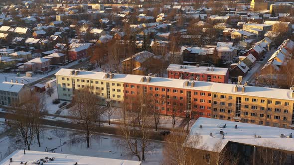 Drone shot of Karlova district begging from Tähe street. Flight over Tähepargi homes alt