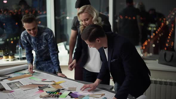 The Design Team Chooses Colors for Interior Design alt