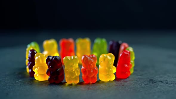 Multicolored fruit gummy candy alt