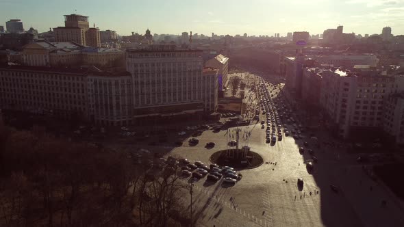 View of the Central Street of Kyiv  Khreshchatyk  From Independence Square