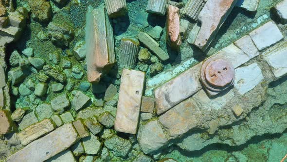 Cleopatra's Ancient Pool - Pamukkale - Turkey.	 alt