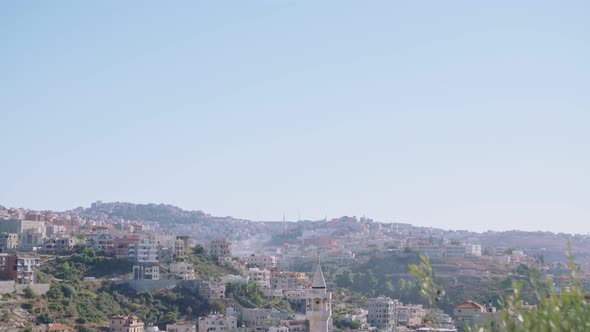 Overview of an Arab city in Israel alt