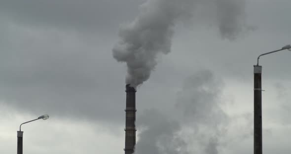 Pollution by an old coal-fired power plant