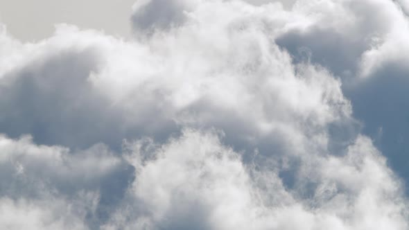 Cloudscape Amazing Beautiful Blue Sky. Picturesque Timelapse of White Fluffy Clouds Moving Softly alt