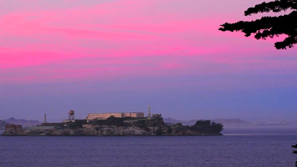 Alcatraz Time LapseThis is a timelapse of Alcatraz in San Francisco, California. alt