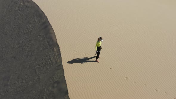 Video Game Wireless Outdoors  Cyber Gaming Outdoor Desert Futuristic Footage alt