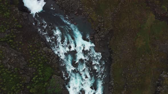 Aerial View of Fossa River and Cascades in Landmannalaugar Valley South Iceland alt