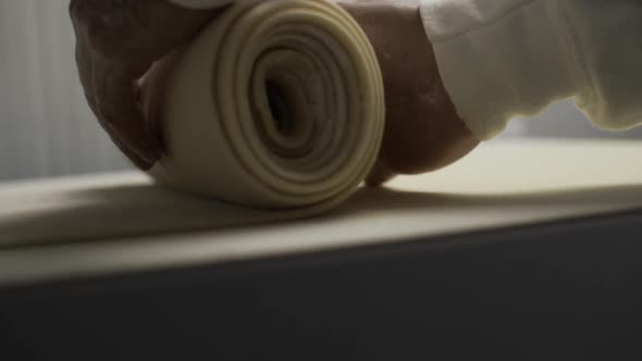 Dough Roll (Rolling)