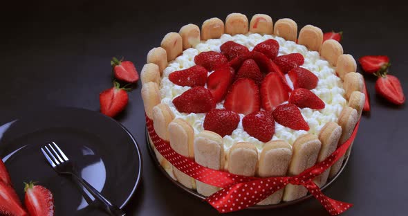 Homemade Strawberry Tiramisu Cake