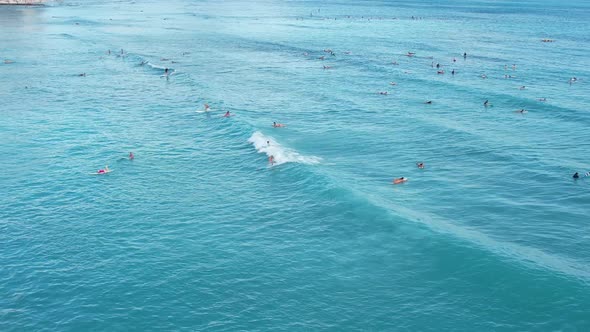 Surf At Waikiki Beach 4 K