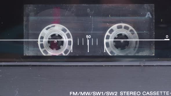 Working And Rotation Of The Cassette In An Old Cassette Player alt