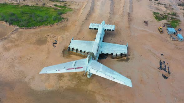 Soviet Military Aircraftekranoplan Lun on the Coast of the Caspian Sea alt