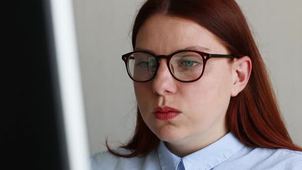 Young Businesswoman Having Headache While Working in Home Office alt