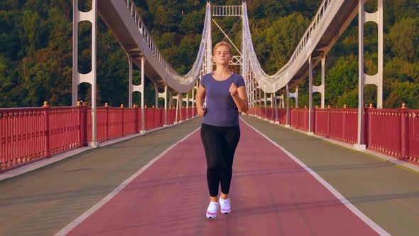 Fitness Girl Trains Outdoors alt