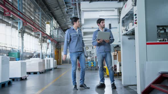 engineer team control and operate printing package lable machine with computer screen alt