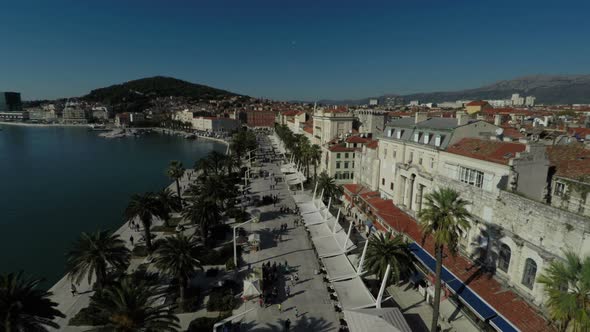 Aerial shot of Riva Promenade alt
