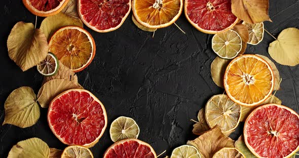 Dried Slices of Citrus Fruit and Leave alt
