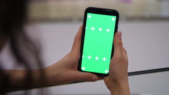 Flip Through Pages on your Smartphone alt