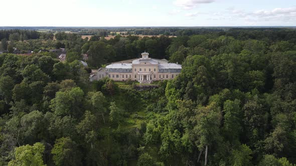 Country mansion house alt