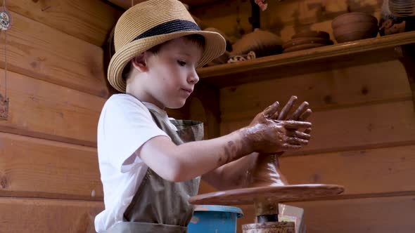 Sculpting Clay Pottery Wheel Child Workshop Craft