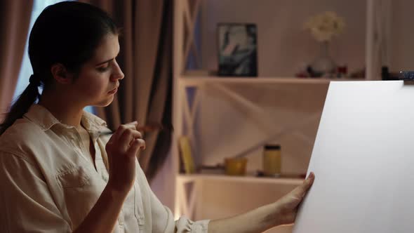 Inspiration Muse Female Artist Creative Process alt