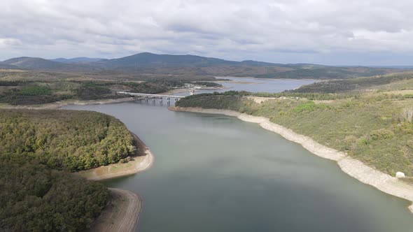 Naturel Lake Aerial Drone alt