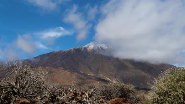 Time lapse shot of clouds at El Teide volcano in Tenerife, Canary Islands, Spain alt