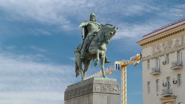 Monument To Yuri Dolgoruky, the Founder of Moscow on the Tverskaya Square Timelapse Hyperlapse alt