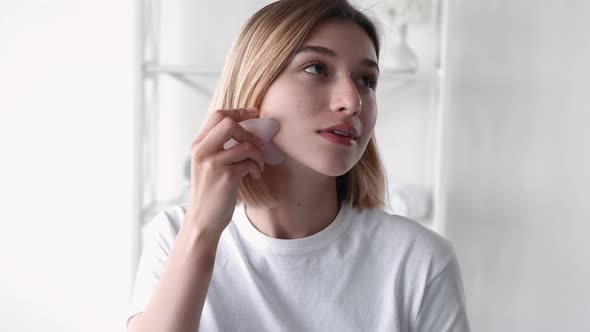 Gua Sha Acupressure Skin Treatment Woman Face Tool alt