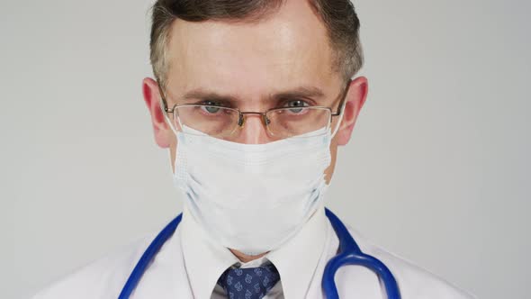 Doctor raising his head alt