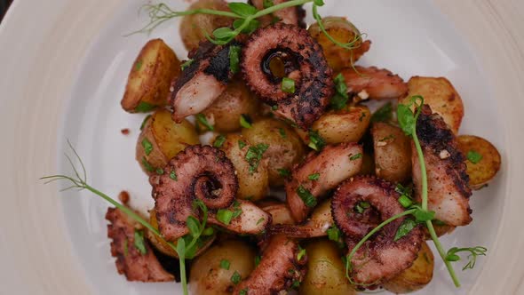 Fried Potato with Octopus