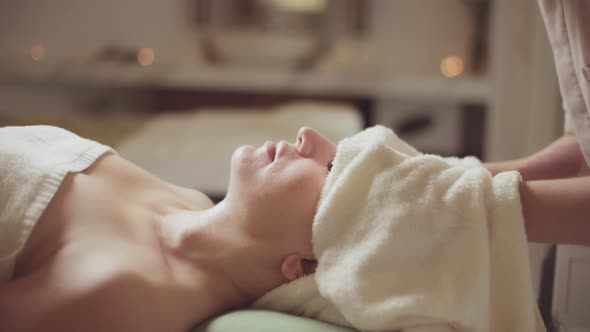 Wellness Health Care Body Massage Spa Concept alt