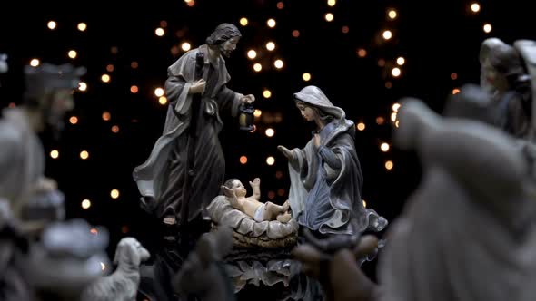 Christmas Manger Nativity Figures Scene