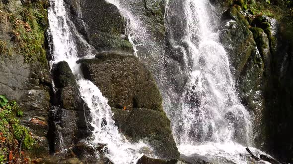 Waterfall alt