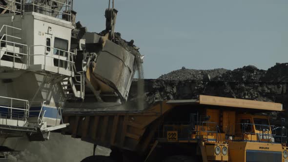 Procurement of Hard Coal Reserves for Export