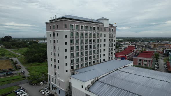 The Towns of Sarawak, Borneo, Malaysia alt