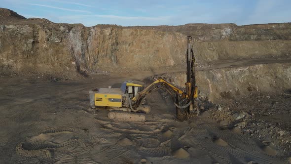 Well Drilling Vehicle alt