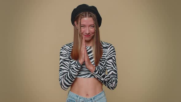 Sneaky Girl Scheming Evil Plan Thinking Over Devious Villain Idea Cunning Cheats Jokes Pranks alt